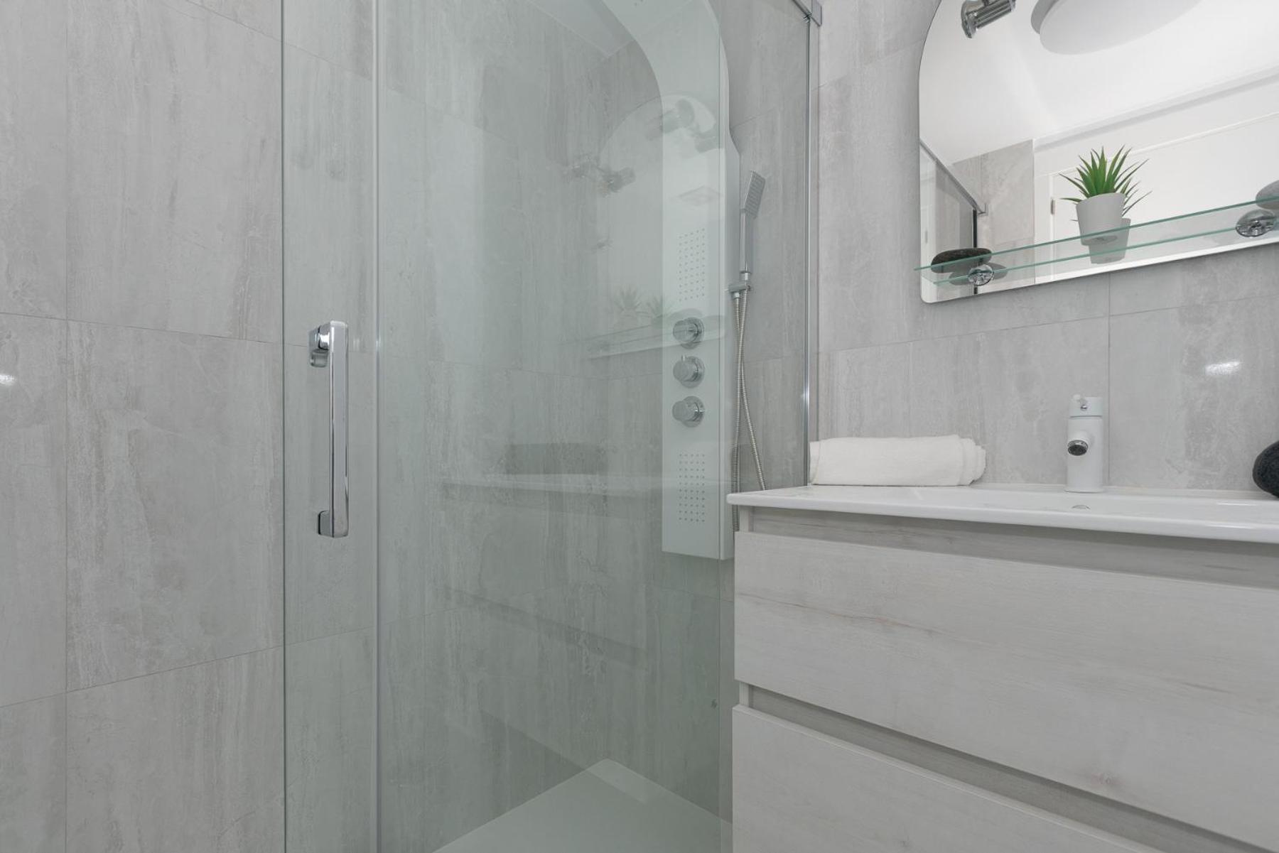 New And Beautiful Flat In Centre * Marbella